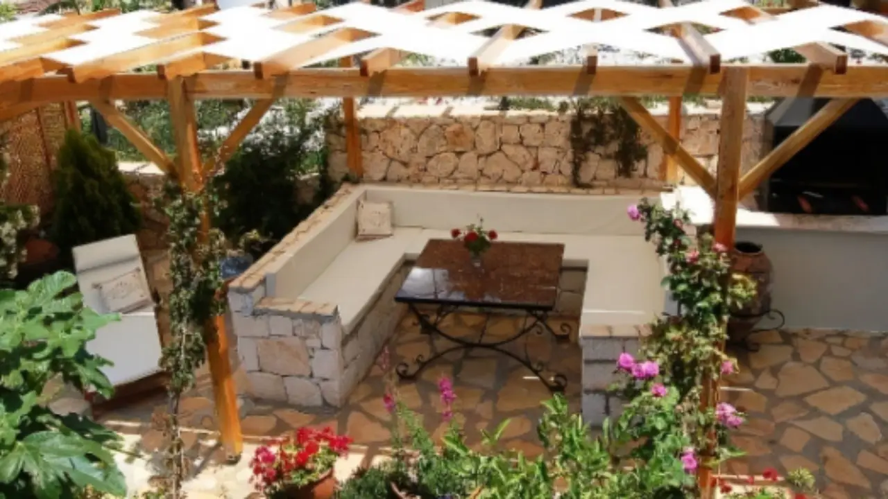 Fioritura continua sul balcone: la pianta che trasforma qualsiasi angolo in pochi giorni Fioritura continua sul balcone: la pianta che trasforma qualsiasi angolo in pochi giorni