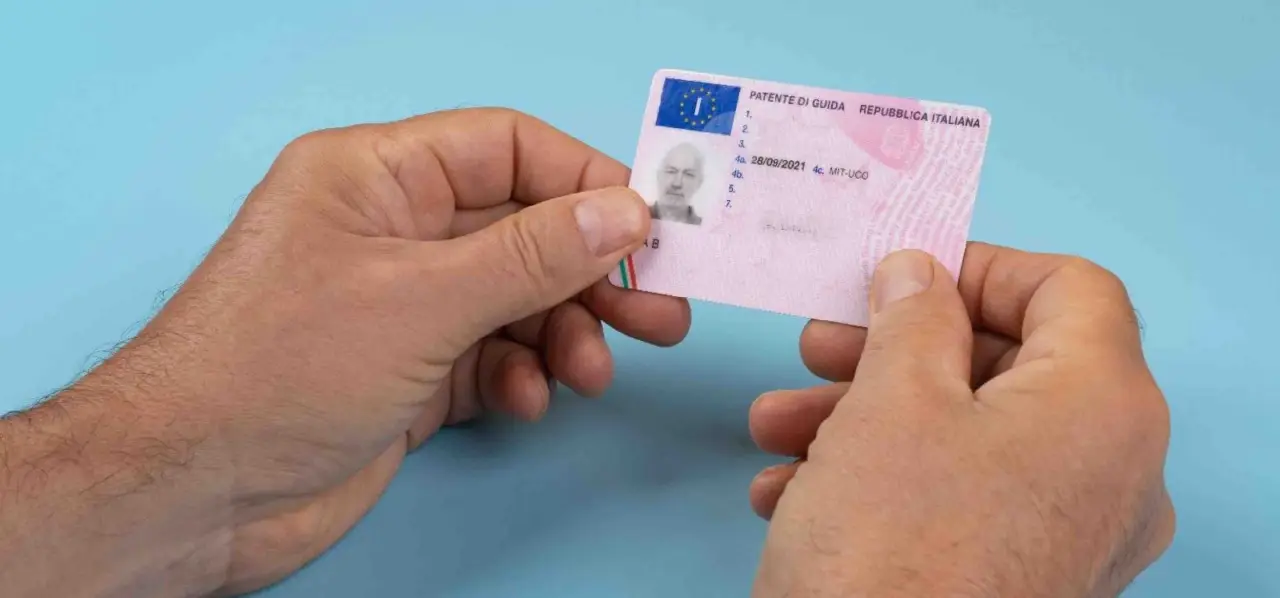 Rinnovo patente per anziani: tutte le novità in arrivo quest'anno da conoscere Rinnovo patente per anziani: tutte le novità in arrivo quest'anno da conoscere