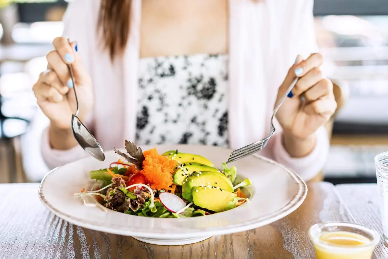 Menù leggero per cena: idee semplici per evitare il gonfiore mattutino Menù leggero per cena: idee semplici per evitare il gonfiore mattutino