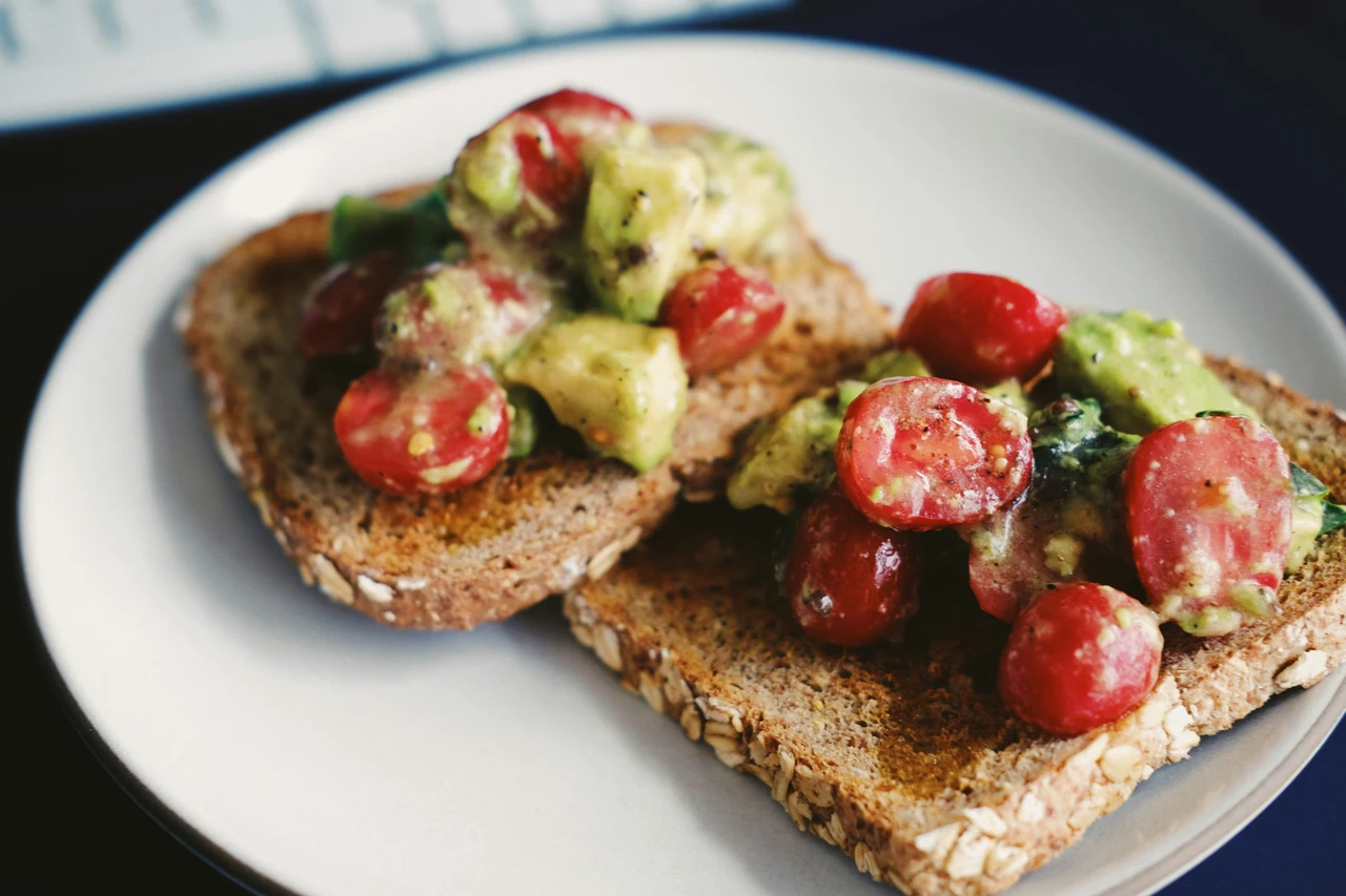 Cena veloce contro la pancia gonfia: ricette nutrienti e pronte in 15 minuti Cena veloce contro la pancia gonfia: ricette nutrienti e pronte in 15 minuti