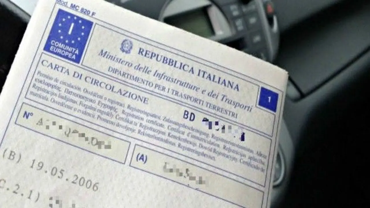 Patente e multe: cosa cambia con i nuovi punteggi e come evitarli al prossimo controllo Patente e multe: cosa cambia con i nuovi punteggi e come evitarli al prossimo controllo